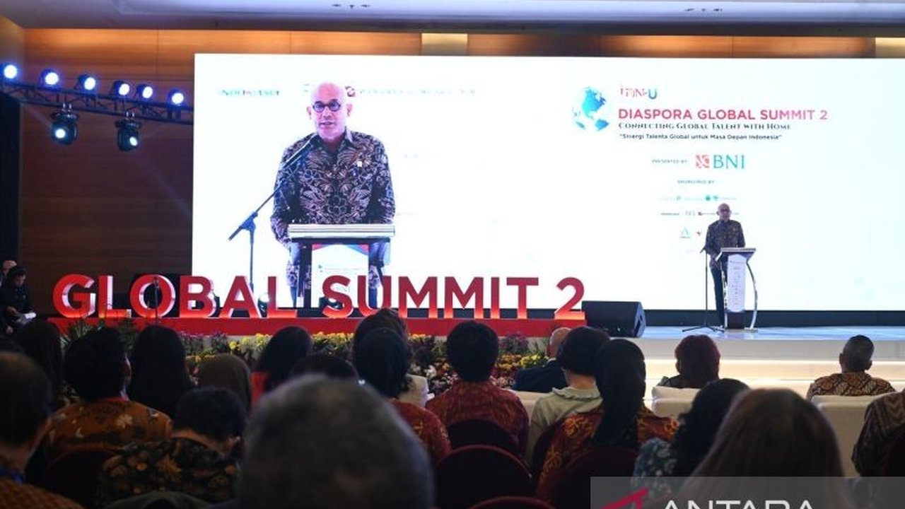 Wakil Menteri Luar Negeri Arrmanatha Nasir mengajak diaspora Indonesia di seluruh dunia untuk mengoptimalkan Peran Diaspora Indonesia demi mewujudkan visi ambisius Indonesia Emas 2045.