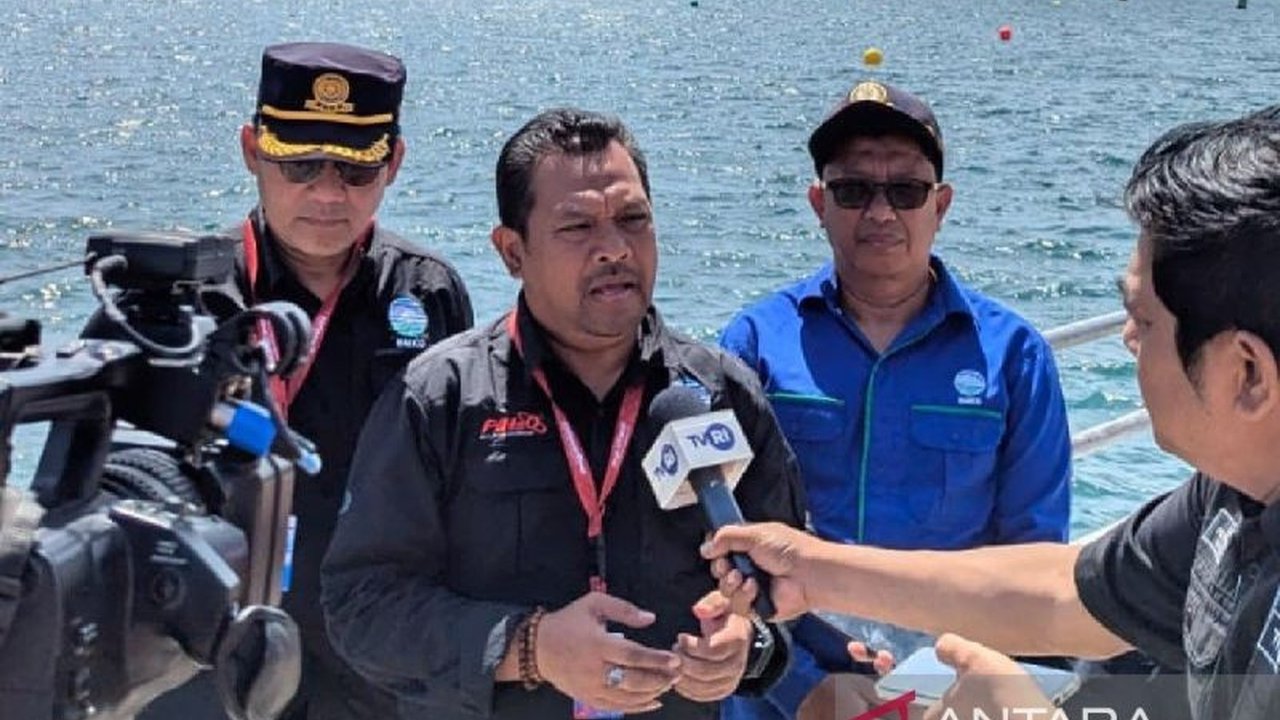 BMKG merekomendasikan F1 Powerboat Danau Toba 2025 dilaksanakan pagi hari karena kondisi gelombang yang lebih tenang, memicu pertanyaan tentang dampak cuaca pada balapan.