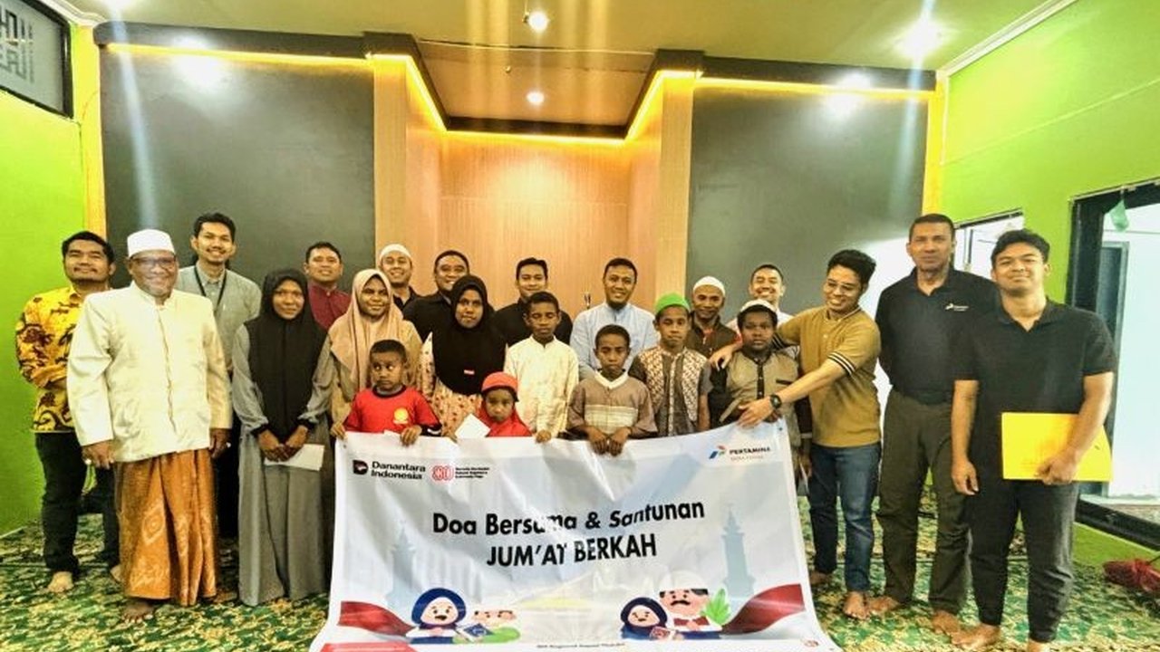 PT Pertamina Patra Niaga Regional Papua Maluku gelar Santunan Pertamina Jayapura bagi anak yatim piatu, wujud kepedulian sosial dan rasa syukur atas kinerja perusahaan.