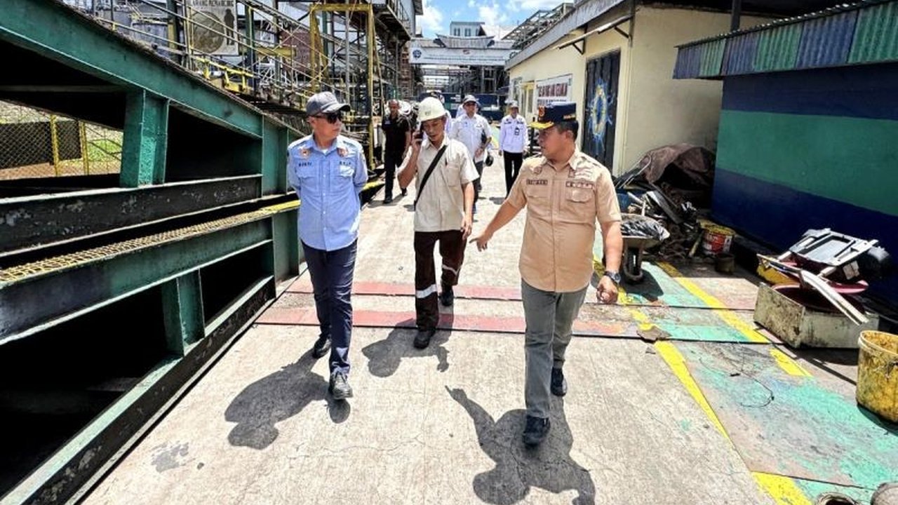 KSOP Sampit terus perketat pengawasan operasional perusahaan di pelabuhan demi menjaga kelancaran dan keamanan aktivitas kepelabuhanan. Apa saja fokusnya?
