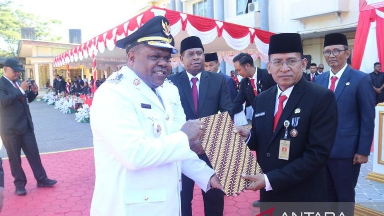 Manokwari menjadi daerah pertama di Papua Barat yang menerapkan Kartu Kredit Pemerintah Daerah (KKPD), menandai langkah maju dalam digitalisasi keuangan dan efisiensi anggaran.