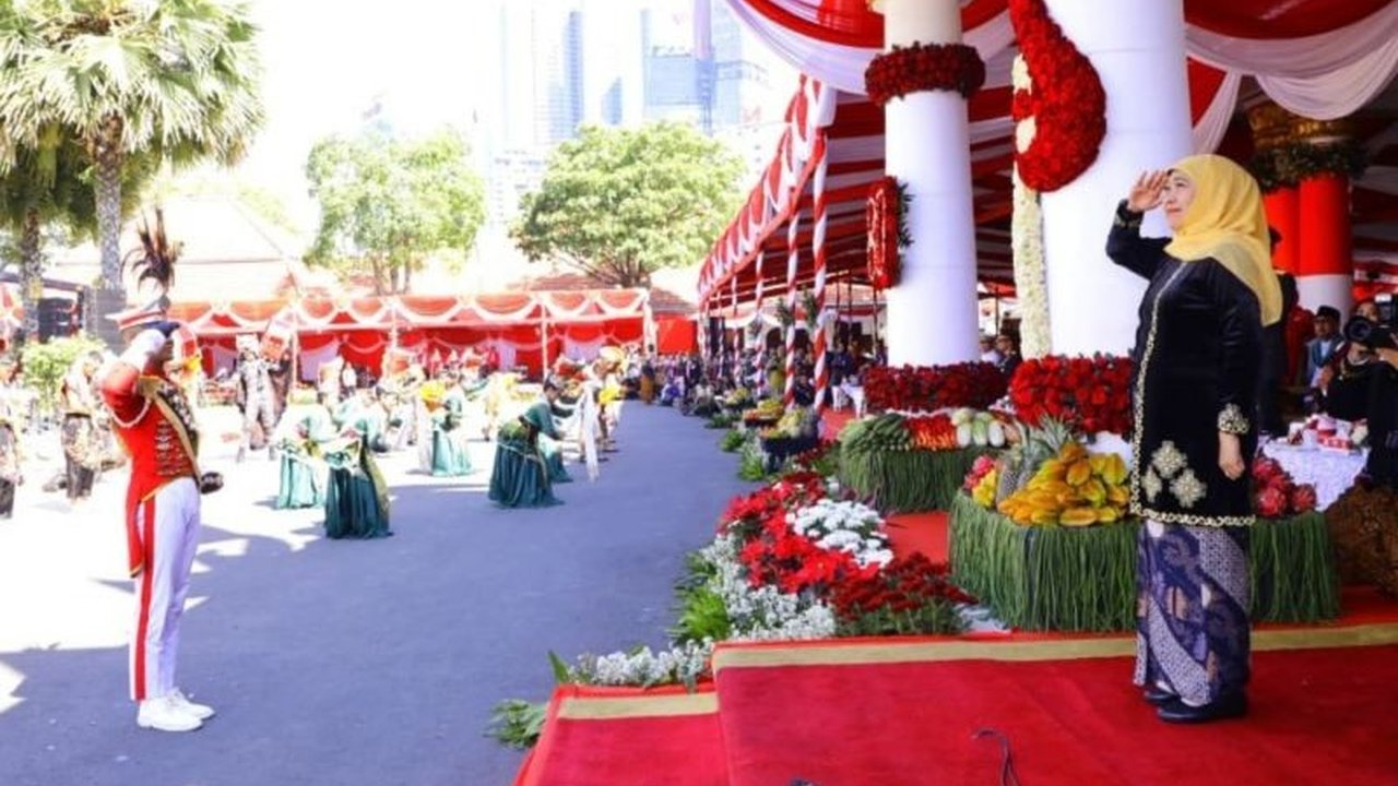 Gubernur Khofifah Indar Parawansa mengajak masyarakat Jawa Timur merefleksikan makna tema HUT ke-80 RI, 