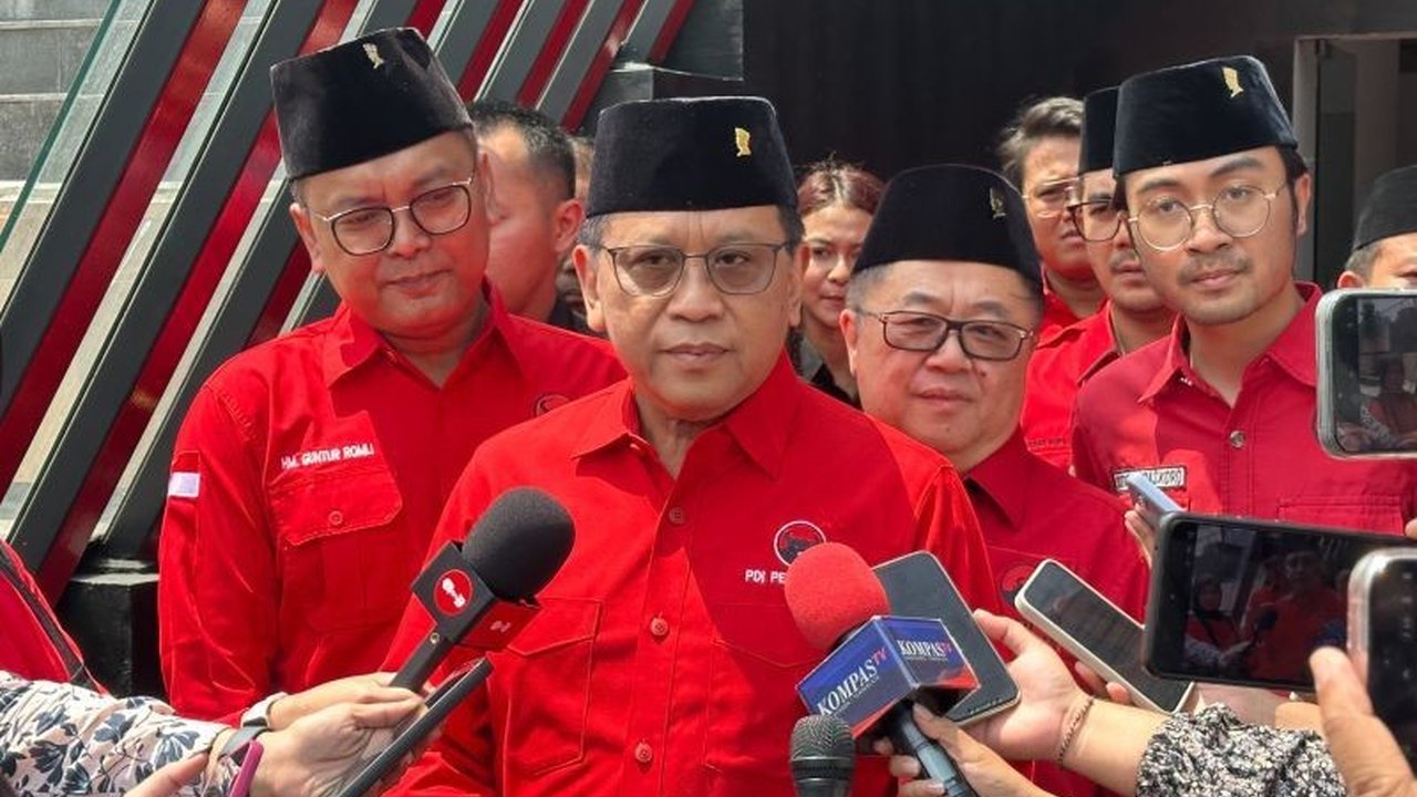 Hasto Sekjen PDIP kembali dipercaya Megawati, menegaskan komitmennya untuk menjalankan amanah partai dengan baik demi kepentingan rakyat. Apa rencana Hasto selanjutnya?