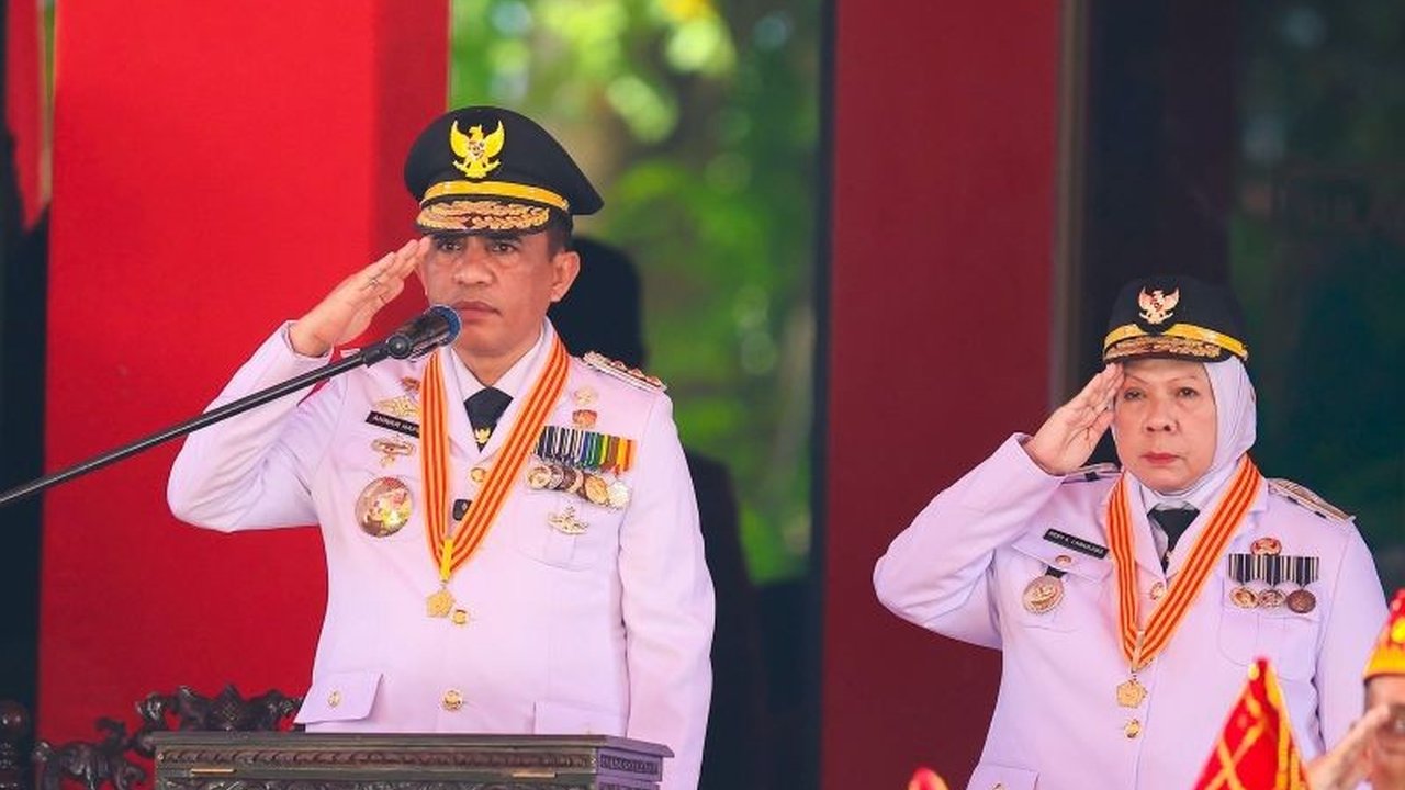 Pemprov Sulteng merayakan HUT ke-80 RI dengan harapan besar agar Indonesia semakin berdaulat dan makmur, serta rakyat sejahtera. Simak detail upacara di Palu.