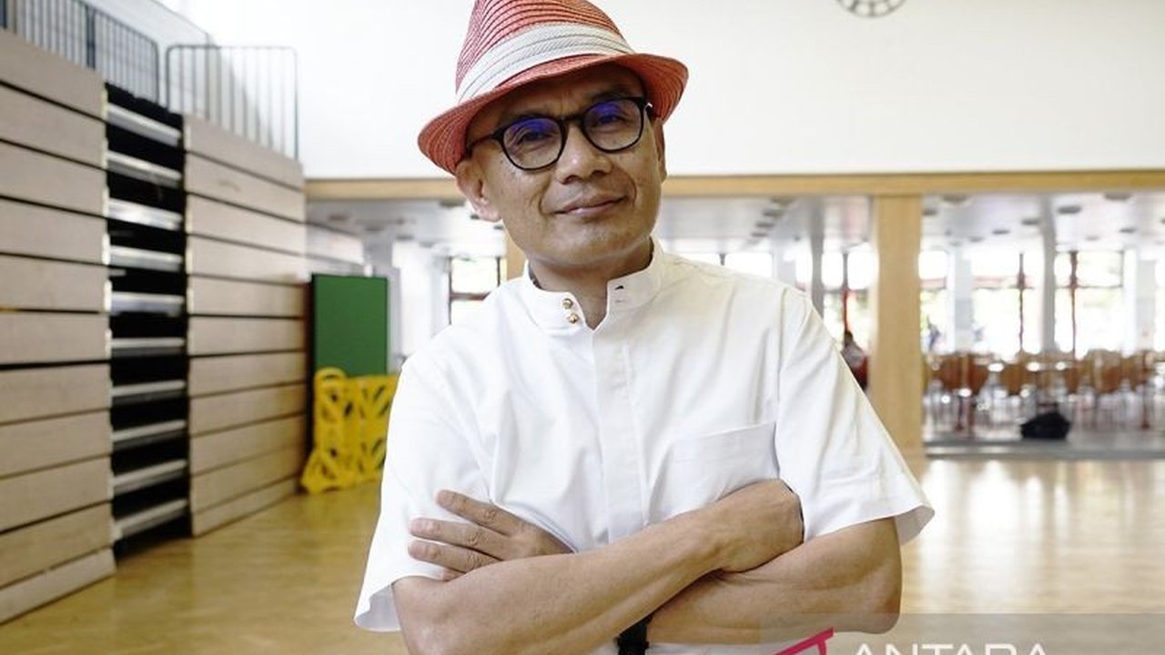 Diaspora Indonesia di Inggris dan Irlandia menunjukkan antusiasme luar biasa dalam merayakan HUT ke-80 RI, menggelar berbagai acara meriah di kota-kota berbeda. Bagaimana kemeriahan ini terwujud?