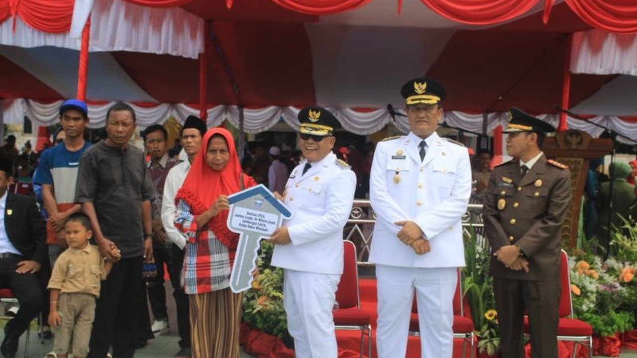 Pemkab Pasaman Barat gencar lakukan Kolaborasi Pasaman Barat Atasi Kemiskinan Stunting dengan menggandeng perusahaan sawit melalui CSR. Dana ratusan juta digelontorkan, akankah target tercapai?