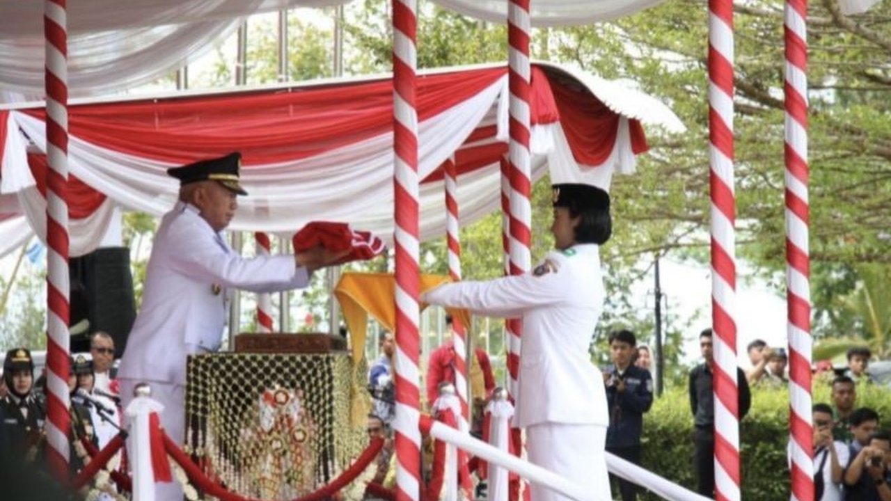 Gubernur Kalsel Muhidin menyerukan seluruh elemen masyarakat untuk mengisi kemerdekaan Republik Indonesia yang ke-80 dengan kerja nyata, melanjutkan semangat para pahlawan.