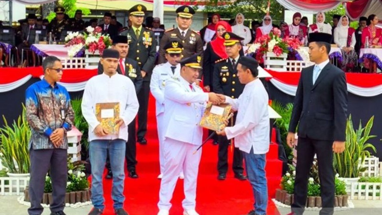 Rutan Barabai Kalsel memberikan remisi kepada ratusan WBP pada HUT ke-80 RI. Cari tahu berapa banyak yang langsung bebas dan jenis remisi yang diberikan!