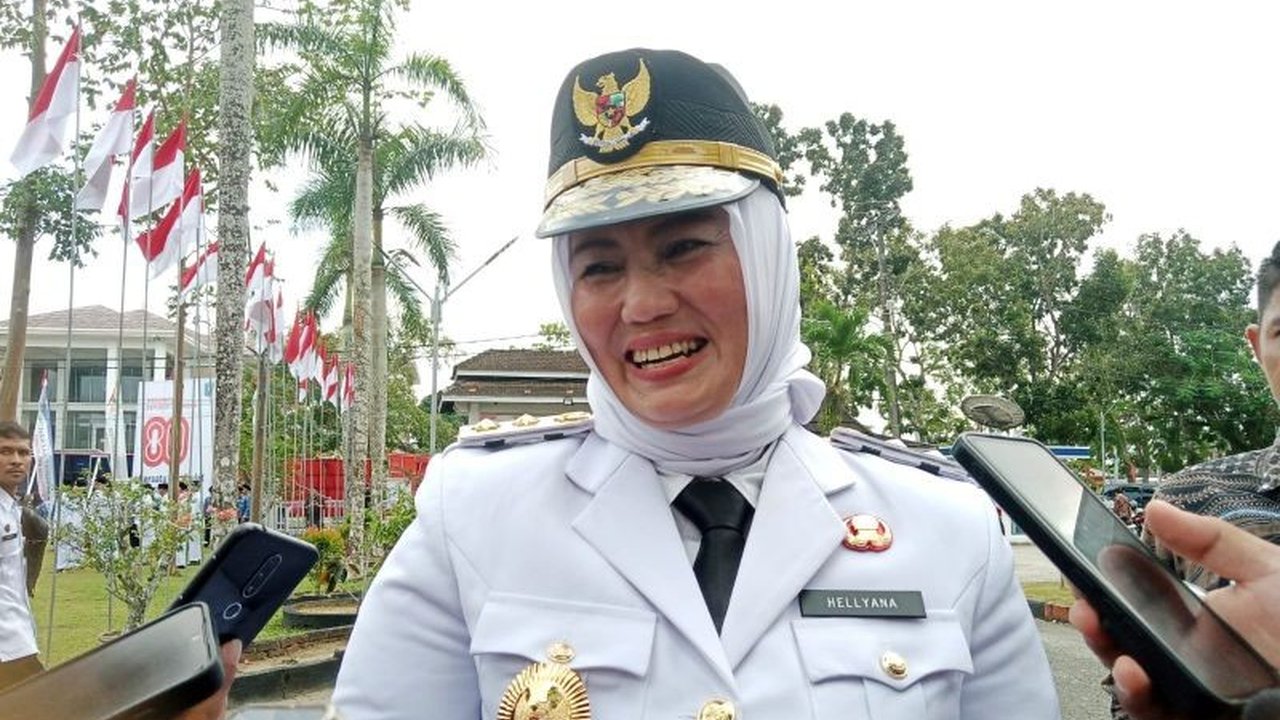 Wakil Gubernur Hellyana mengajak seluruh elemen masyarakat memaknai momen HUT ke-80 RI dengan semangat persatuan dan pemerataan pembangunan. Simak selengkapnya!