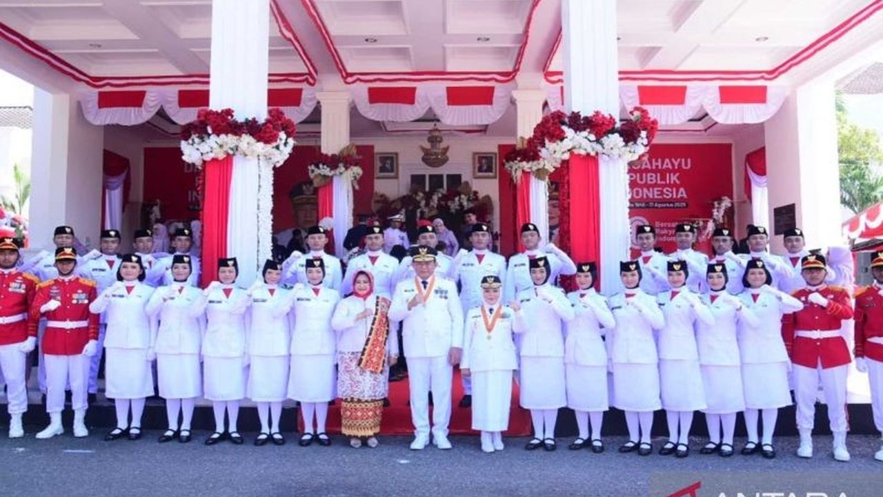 Wakil Gubernur Gorontalo mengungkapkan kebanggaannya atas penampilan sempurna anggota Paskibraka Gorontalo pada upacara HUT RI. Simak detail kesuksesan mereka!