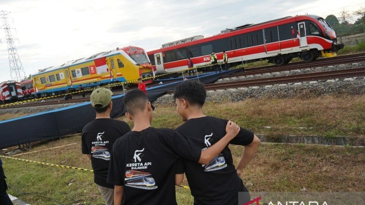 Balai Pengelola Kereta Api (BPKA) Sulsel menggelar Parade Kereta Api Sulsel di Stasiun Mandai, Maros, rayakan HUT ke-80 RI. Seperti apa kecanggihannya?
