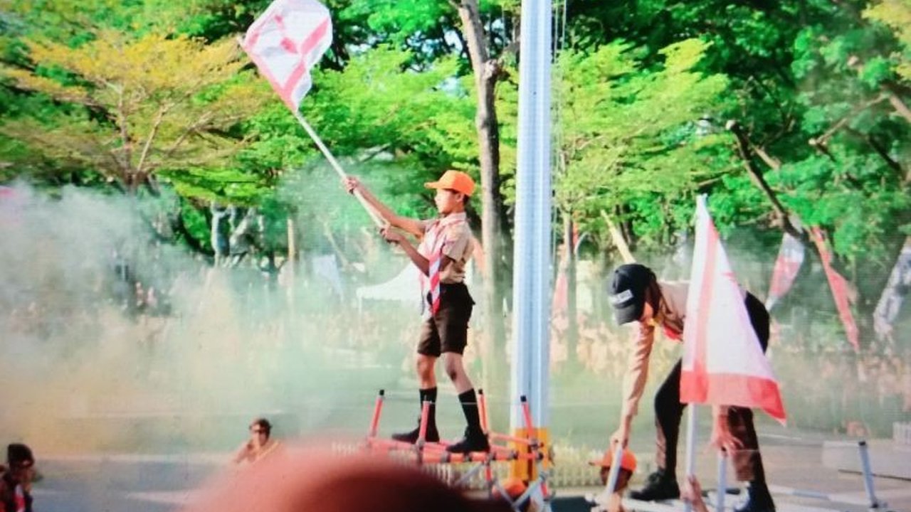 Wakil Gubernur Sulawesi Selatan Fatmawati Rusdi menekankan peran vital Pramuka dalam membentuk karakter bangsa, menjadikannya garda terdepan di tengah tantangan zaman.