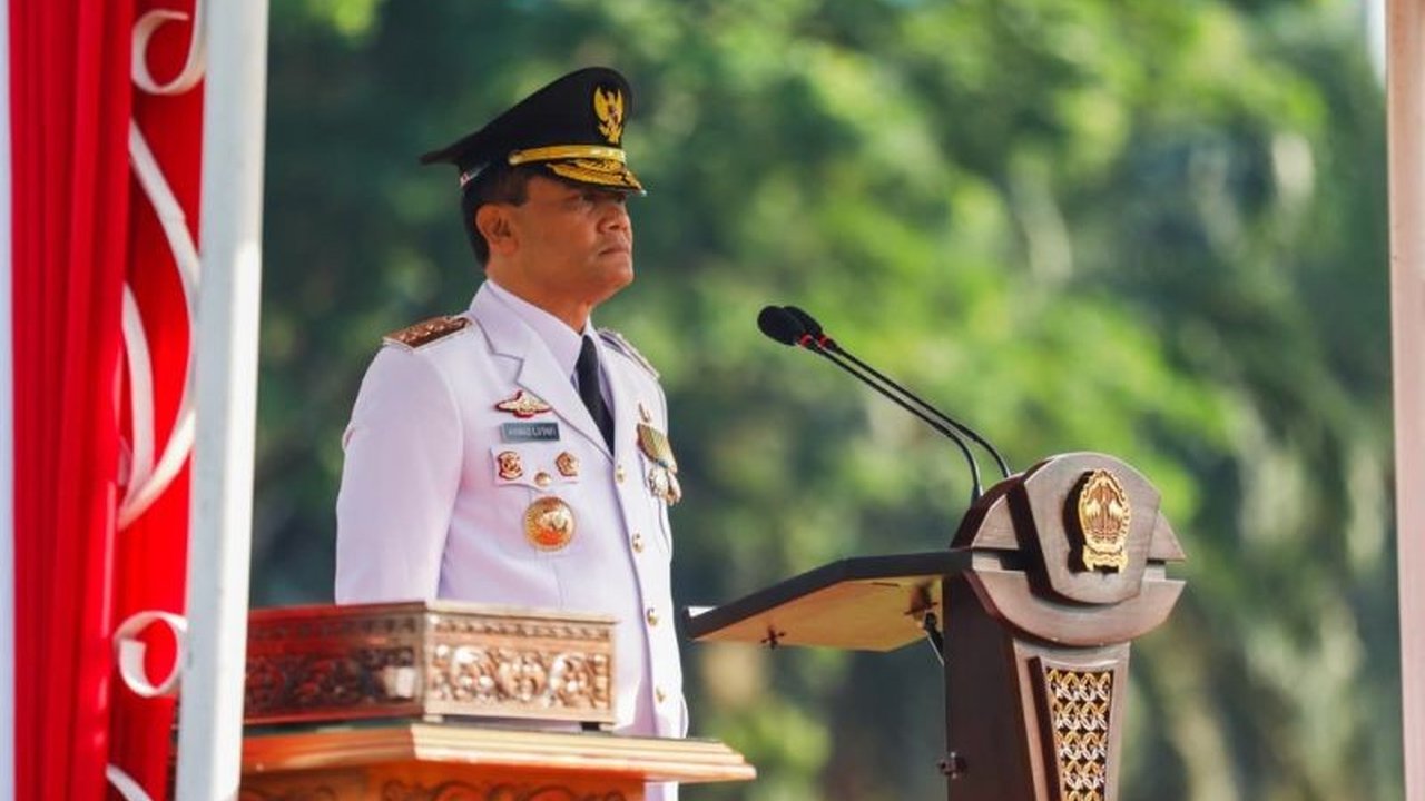 Gubernur Jawa Tengah mengajak seluruh lapisan masyarakat untuk memaknai HUT Ke-80 Kemerdekaan RI dengan semangat Persatuan dan Kesatuan Jawa Tengah demi Indonesia Emas 2045.