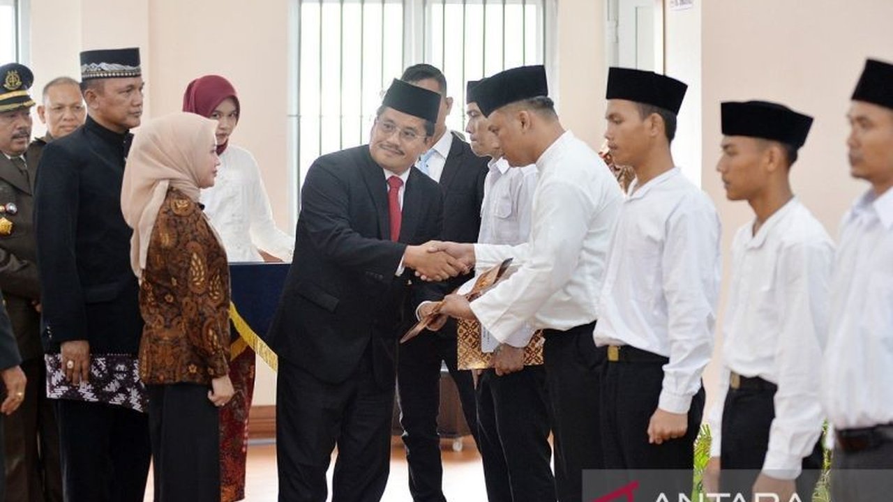 Sebanyak 20.145 narapidana di Sumatera Utara menerima remisi pada peringatan HUT ke-80 Kemerdekaan RI. Pemprov Sumut berharap para narapidana yang mendapat remisi ini terus menunjukkan perilaku baik dan menjadi pribadi yang taat hukum.