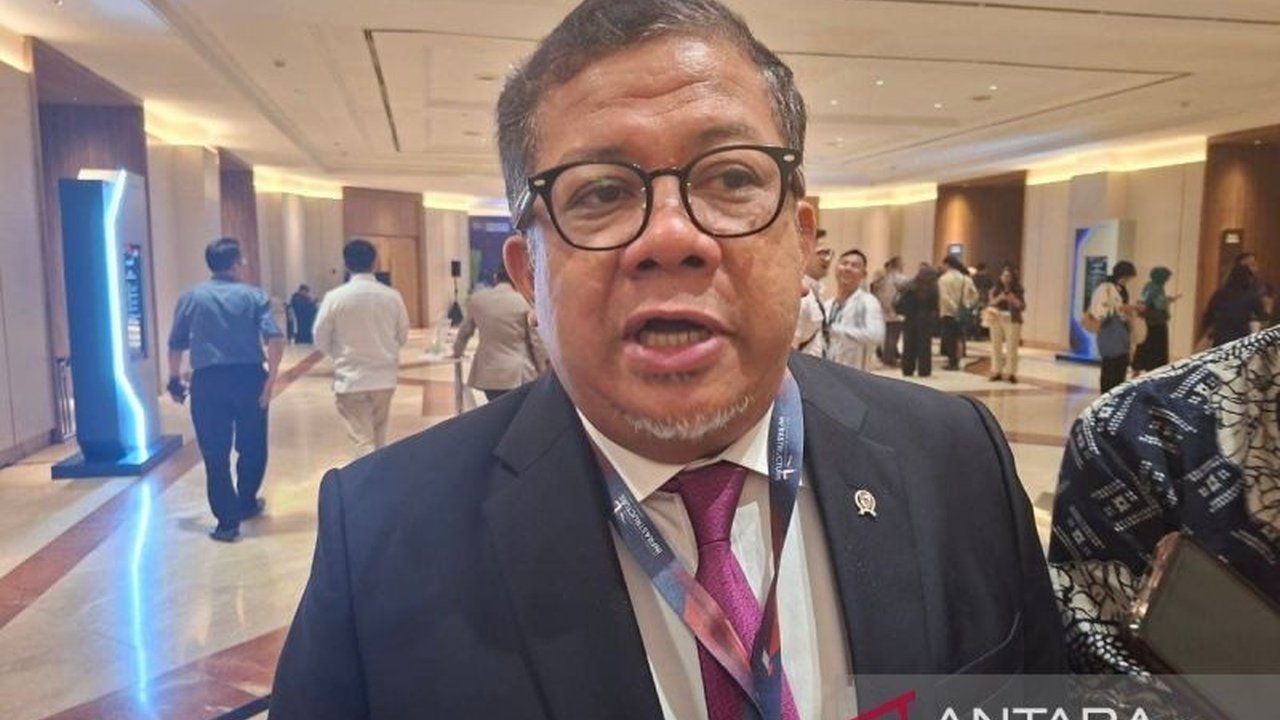 Wakil Menteri PKP Fahri Hamzah mendorong mahasiswa mengambil peran strategis dalam mengatasi permasalahan perumahan dan kemiskinan di Indonesia. Apa saja tantangan dan solusinya?