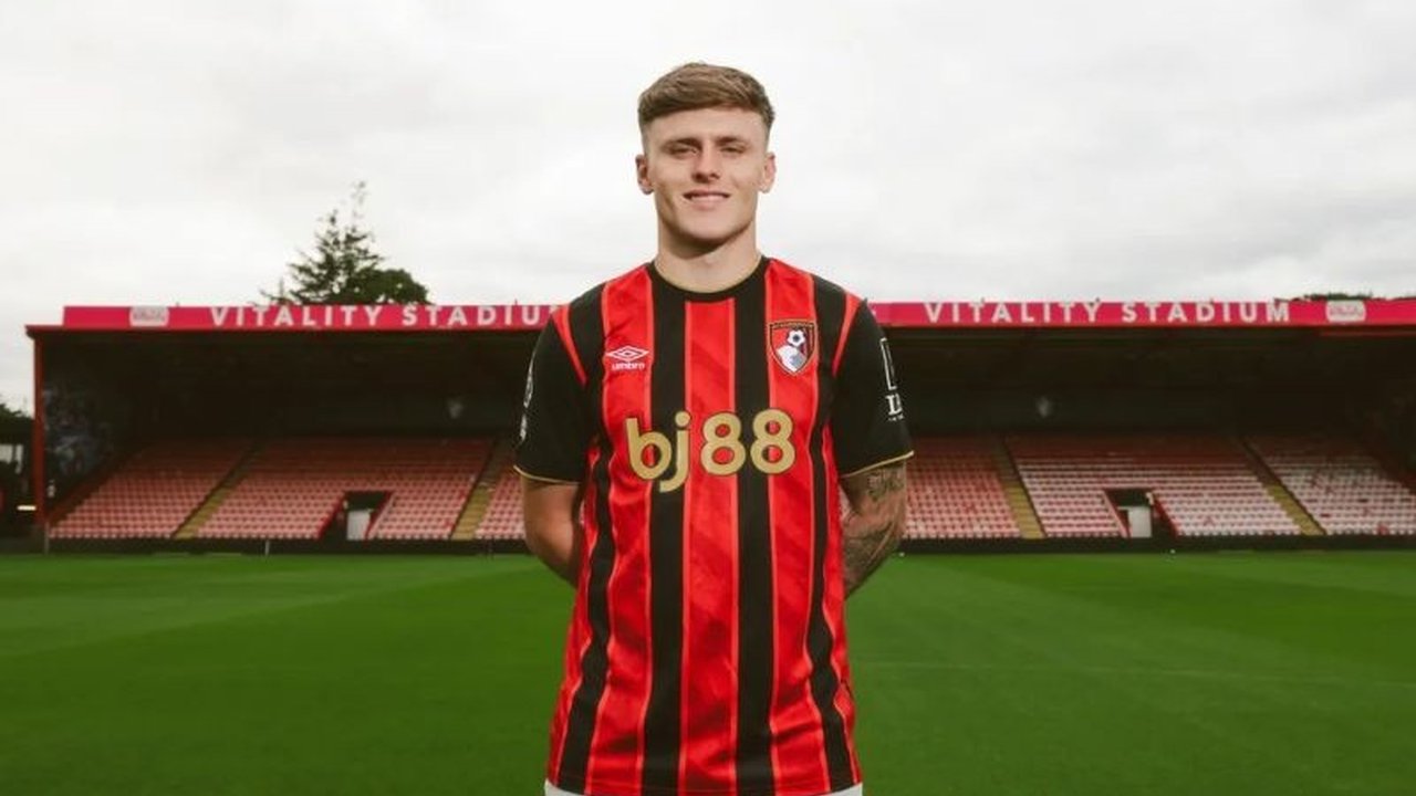 Fakta Transfer: Ben Doak, Winger Berusia 19 Tahun, Resmi Gabung Bournemouth dari Liverpool dengan Klausul Buy-Back!