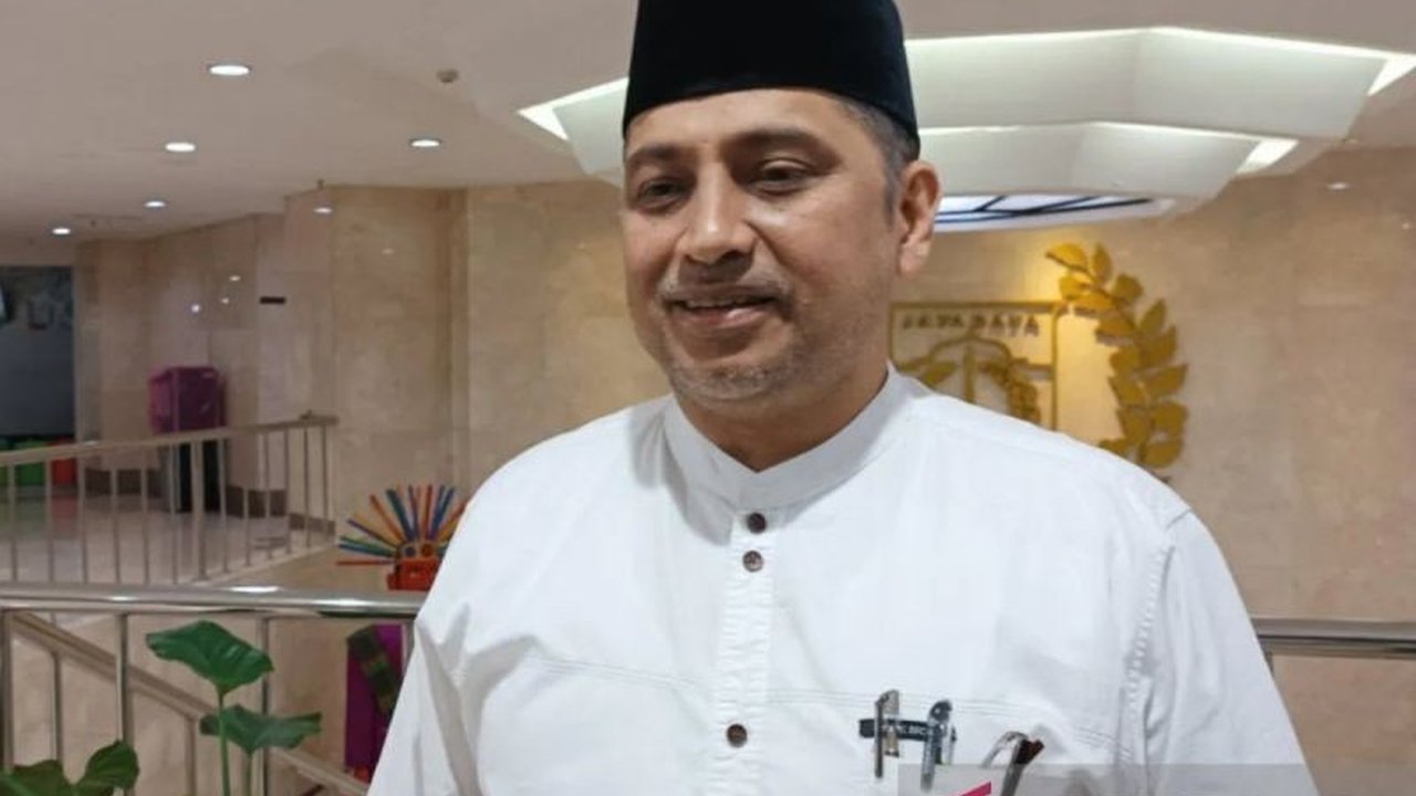 Bapemperda DKI Jakarta menargetkan penyelesaian 13 peraturan daerah (perda) di tahun 2026, bagian dari upaya mempercepat pembahasan 95 usulan Raperda.