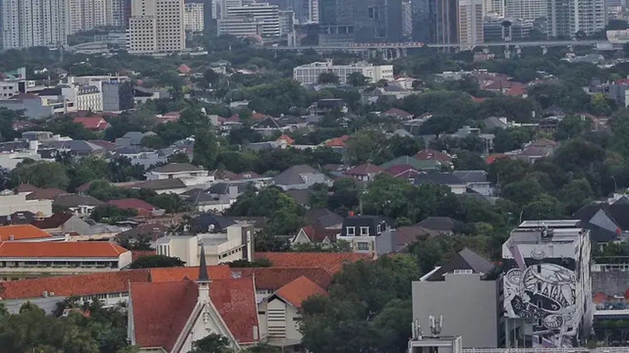 Gubernur BI Perry Warjiyo juga mengungkap bahwa pertumbuhan ekonomi Indonesia sampai dengan kuartal I 2025 masih cukup baik di tengah peningkatan ketidakpastian global. (Liputan6.com/Angga Yu