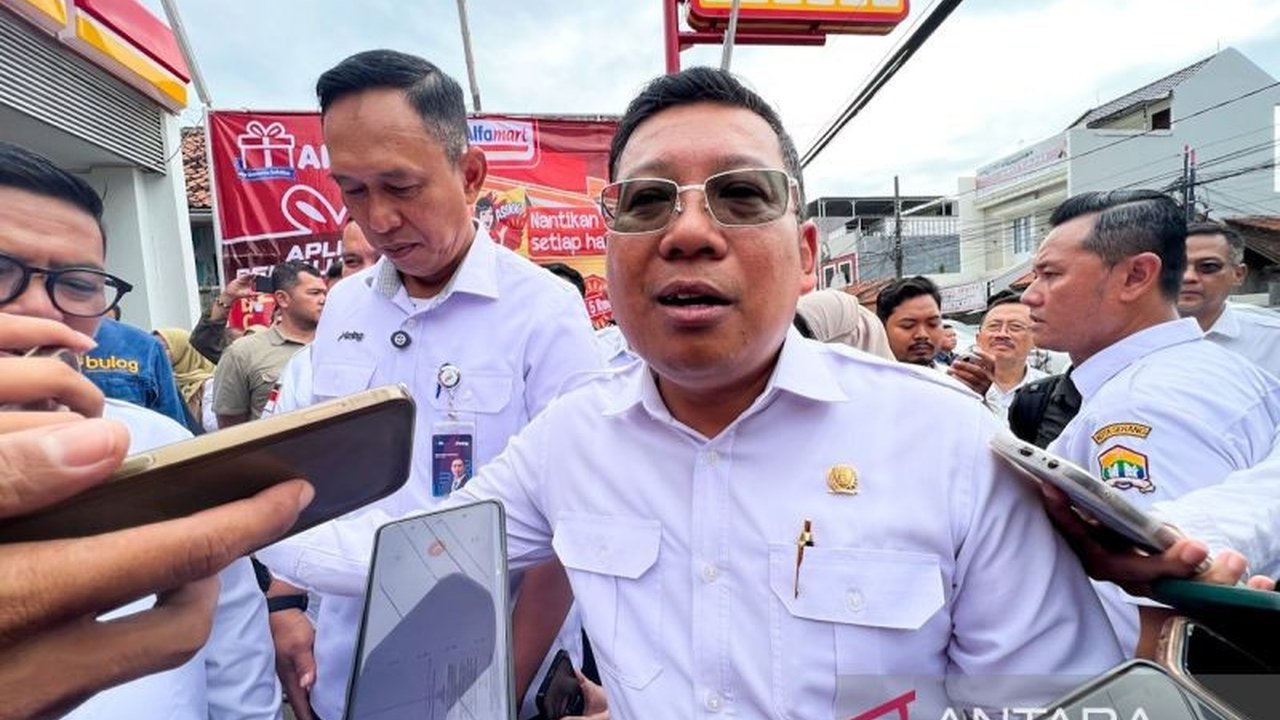 Badan Pangan Nasional (Bapanas) mengumumkan alokasi Anggaran Ketahanan Pangan 2026 sebesar Rp164,4 triliun. Simak bagaimana ini menjamin stabilitas harga beras melalui SPHP!