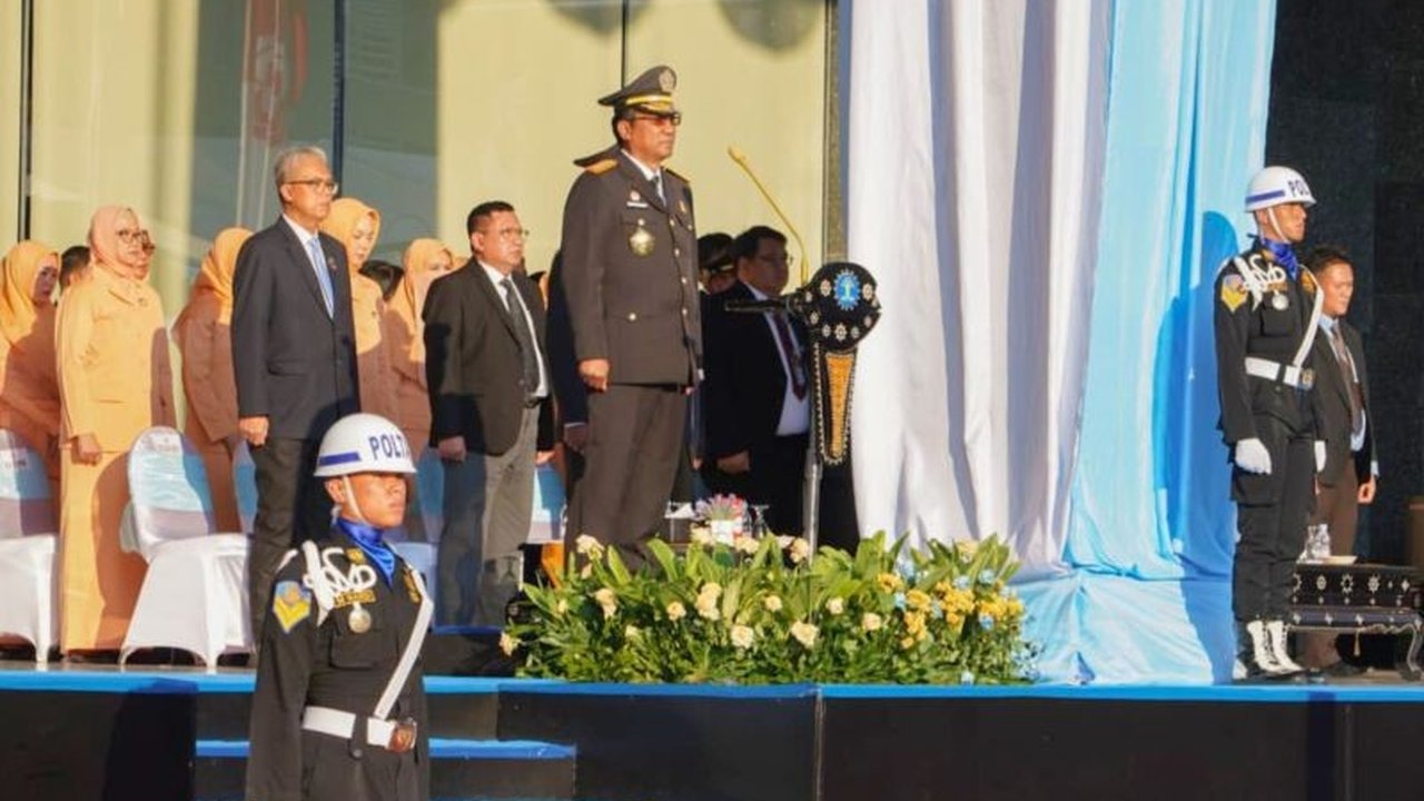 Menteri Hukum Supratman Andi Agtas menekankan bahwa reformasi hukum adalah keharusan, bukan pilihan, demi mewujudkan Indonesia Emas 2045. Simak urgensinya!