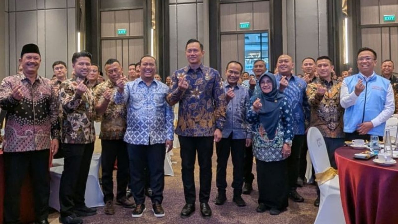 Kemenko IPK menerima 37 usulan pembangunan untuk Kawasan Pawitandirogo di Jawa Timur. Penasaran bagaimana potensi wilayah seluas 5.400 km persegi ini akan dikembangkan?