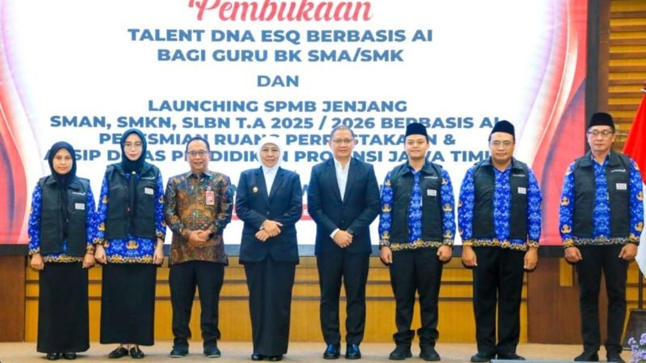 Dinas Pendidikan Jawa Timur memastikan tidak ada praktik pungutan liar sekolah negeri di SMA, SMK, dan SLB. Cari tahu bagaimana transparansi anggaran pendidikan di Jatim terjamin!