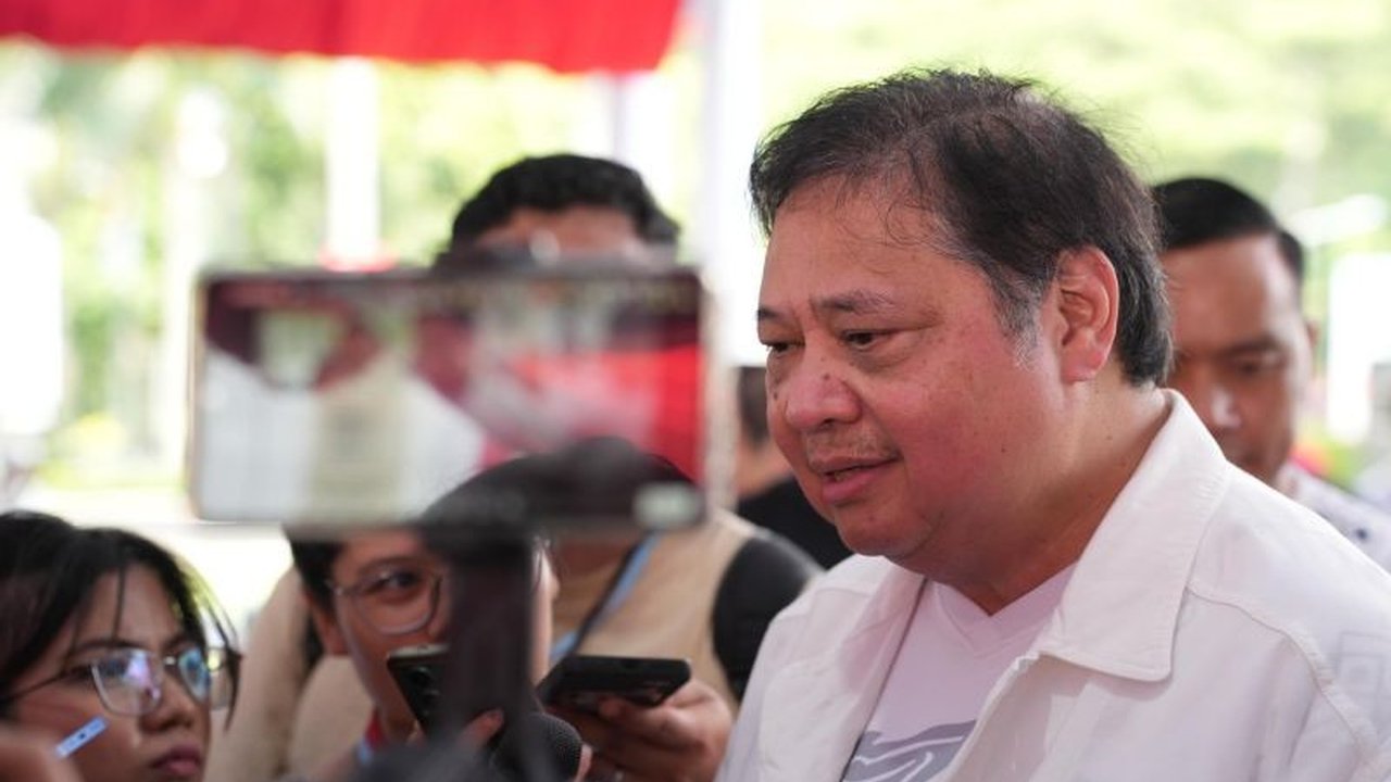 Indonesia berhasil memenangkan **sengketa biodiesel WTO** melawan Uni Eropa. Putusan Panel WTO merekomendasikan Uni Eropa mencabut bea masuk, membuka jalan bagi ekspor sawit dan biodiesel nasional.