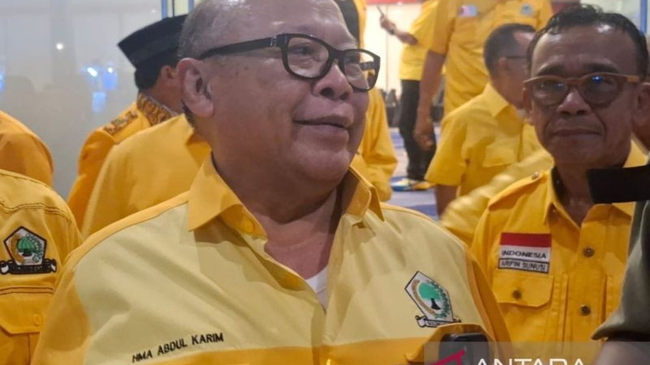 M Arus Abdul Karim Pimpin Golkar Sulteng untuk periode ketiga. Dukungan solid 13 DPD kabupaten/kota menjadi modal kuat. Simak detail Musda Golkar Sulteng!