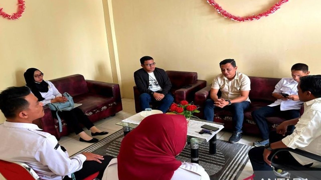 Bawaslu Gorontalo Utara perkuat Keterbukaan Informasi Publik dengan bersinergi bersama KIP Gorontalo. Temukan bagaimana langkah ini meningkatkan transparansi dan akuntabilitas lembaga pengawas pemilu.