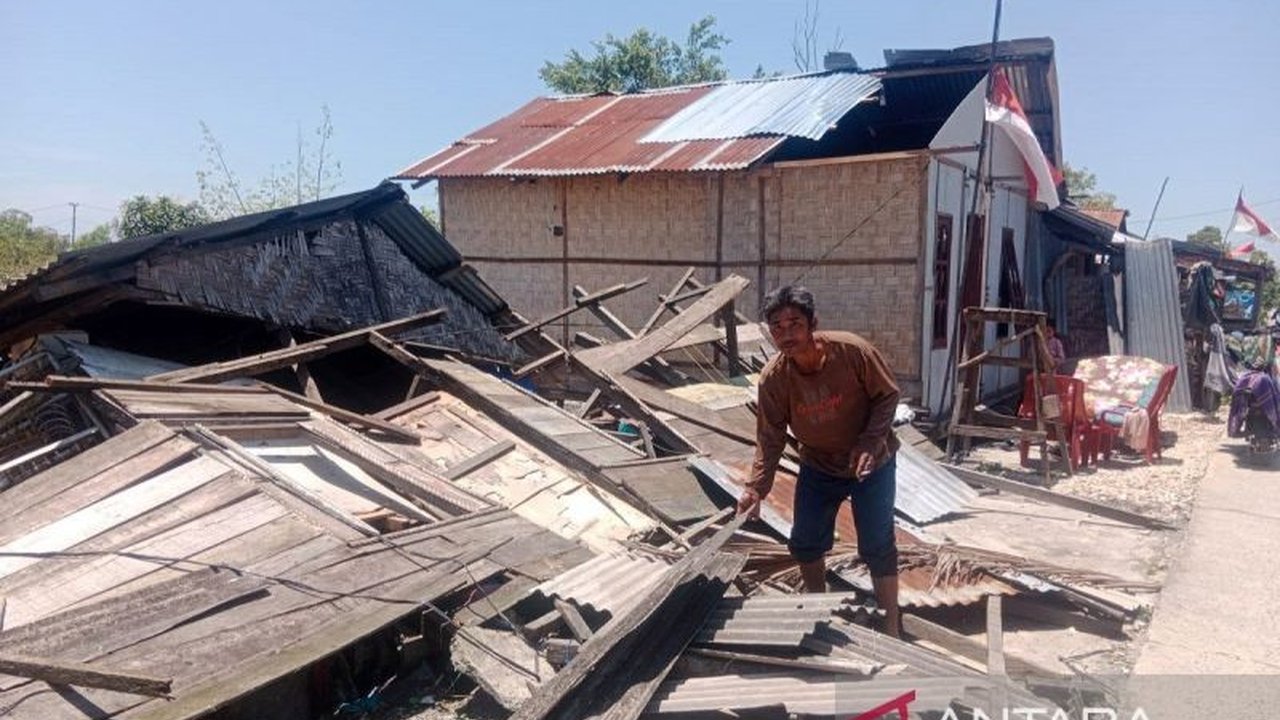 Pemkab Serdang Bedagai menyalurkan Bantuan Puting Beliung Serdang Bedagai kepada ratusan korban. Bagaimana respons cepat pemerintah daerah ini meringankan beban warga terdampak?