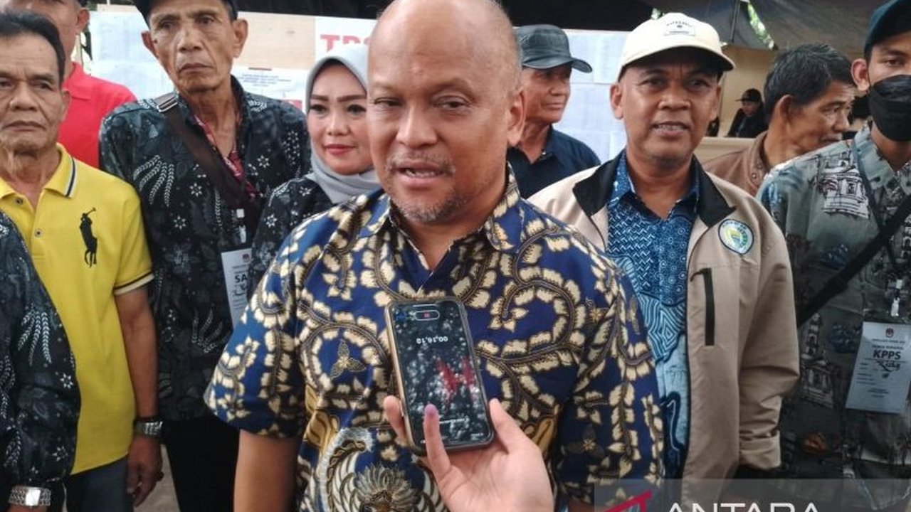 KPK panggil Ilham Akbar Habibie sebagai saksi dalam kasus dugaan korupsi proyek pengadaan iklan Bank BJB. Penasaran apa peran putra BJ Habibie ini?