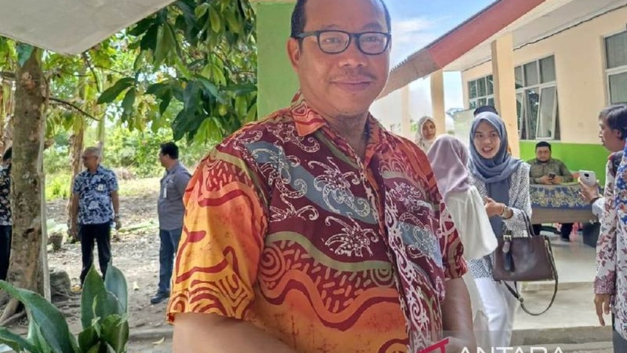 Pemkab Bangka membutuhkan dana Rp10 miliar untuk pengadaan obat di tahun 2026. Kunjungan ke Kemenkes akan dilakukan, namun ada kekhawatiran karena Bangka bukan daerah 3T. Akankah kebutuhan pengadaan obat Bangka terpenuhi?