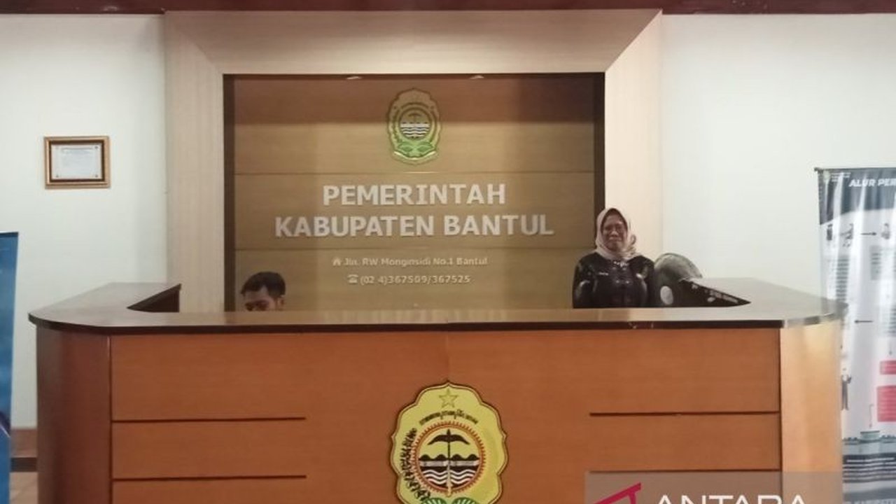 Badan Kepegawaian dan Pengembangan Sumber Daya Manusia (BKPSDM) Bantul telah memetakan sekitar 3.000 calon PPPK paruh waktu dari pelamar tahun 2024. Siapa saja mereka dan bagaimana statusnya? Simak selengkapnya!