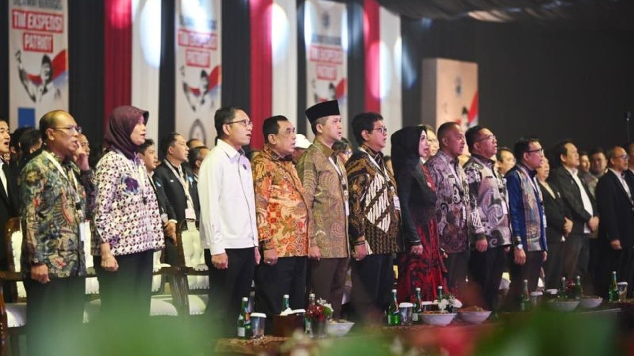 Kementerian Transmigrasi menyebar 2.000 peserta Tim Ekspedisi Patriot ke 154 kawasan transmigrasi untuk riset dan pengembangan potensi. Apa saja yang akan mereka lakukan?