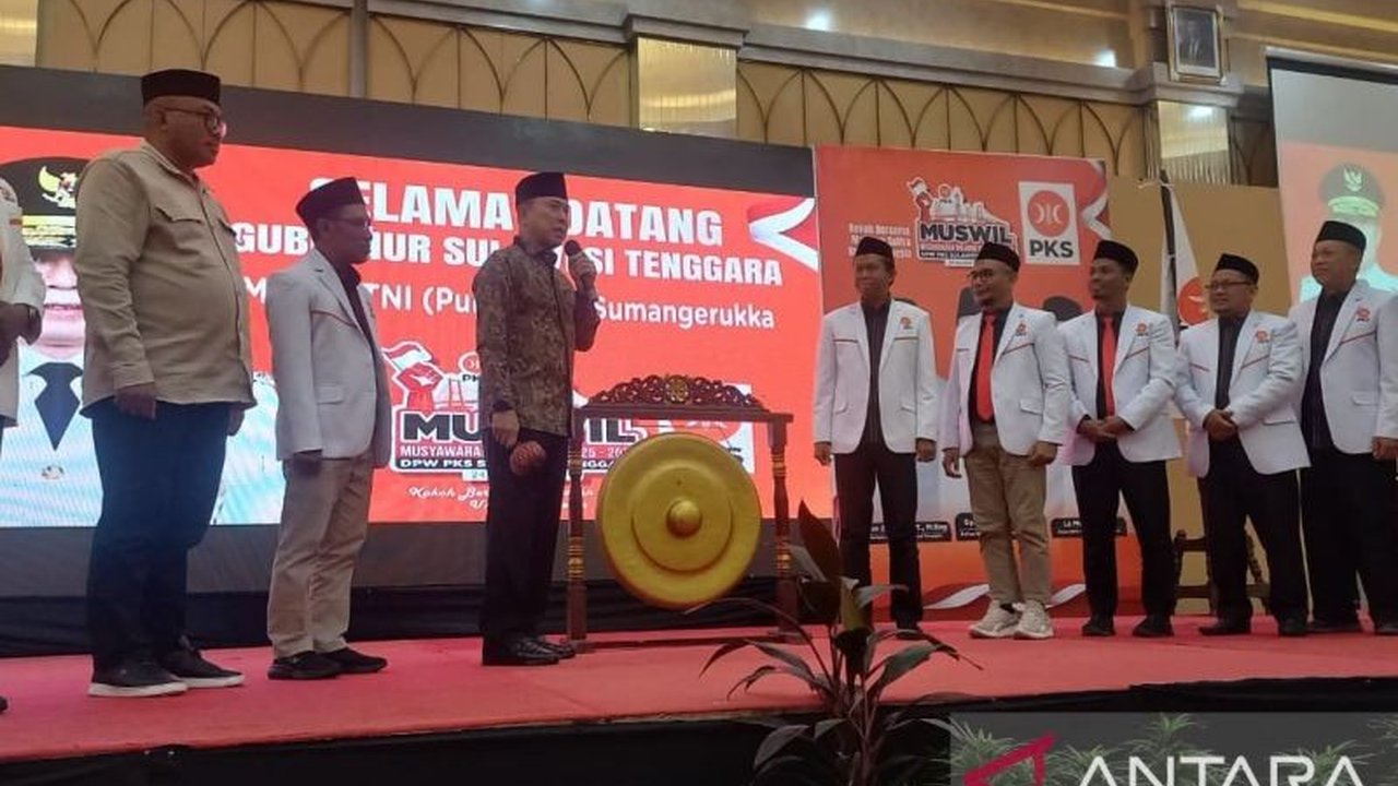 Gubernur Sultra Andi Sumangerukka mengajak Kolaborasi PKS untuk pembangunan daerah, menekankan pentingnya sinergi pasca-Pilkada demi kemakmuran masyarakat. Apa rahasia di balik ajakan ini?