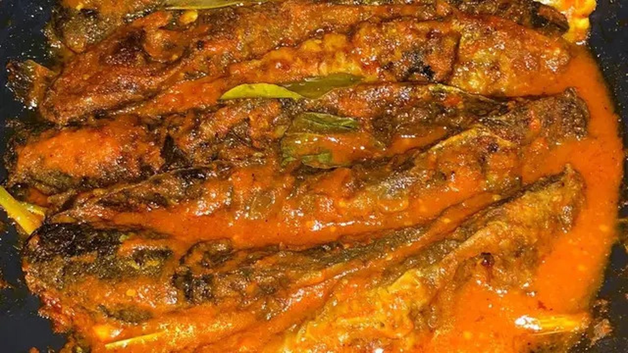 Resep lele kuah pedas tanpa santan. (dok. Cookpad @ayundaa)