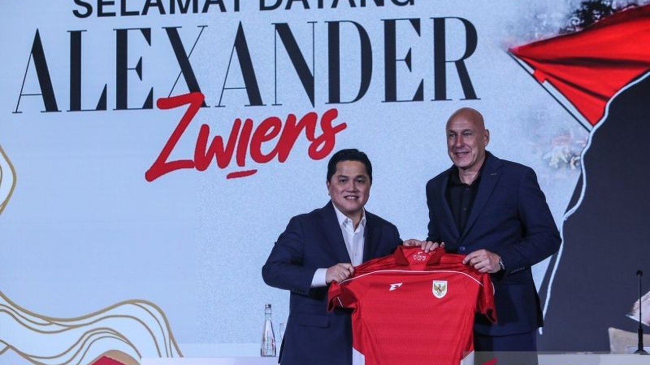 Ketua Umum PSSI, Erick Thohir, menyesali batalnya laga FIFA Match Day Indonesia melawan Kuwait. Ia bahkan sempat berkelakar soal kemungkinan sabotase. Ada apa sebenarnya?