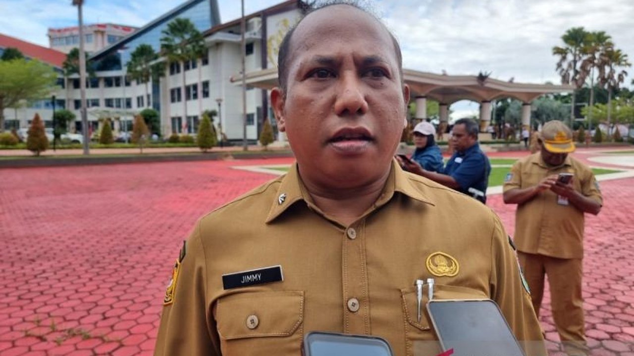 Lima perusahaan kehutanan di Papua Barat telah menyetor Pajak Alat Berat Papua Barat senilai Rp423,84 juta. Bagaimana upaya pemerintah daerah mengintensifkan pendapatan dari sektor strategis ini?