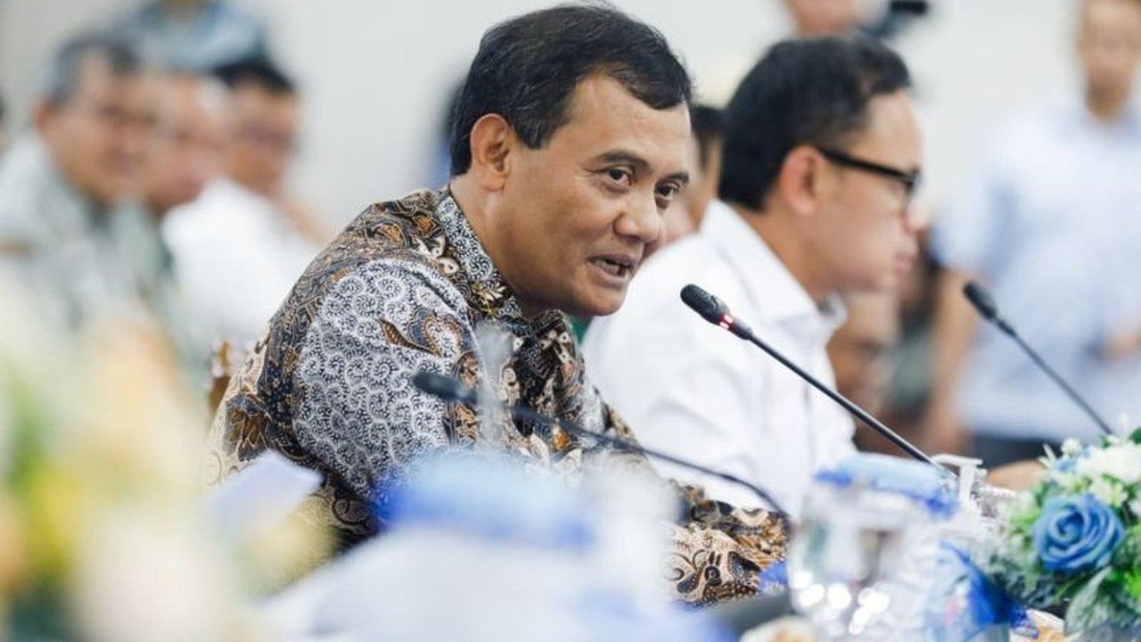Gubernur Jawa Tengah mengusulkan perwakilan Badan Gizi Nasional (BGN) di wilayahnya untuk akselerasi Program Makan Bergizi Gratis. Simak detail target dan tantangan yang dihadapi!