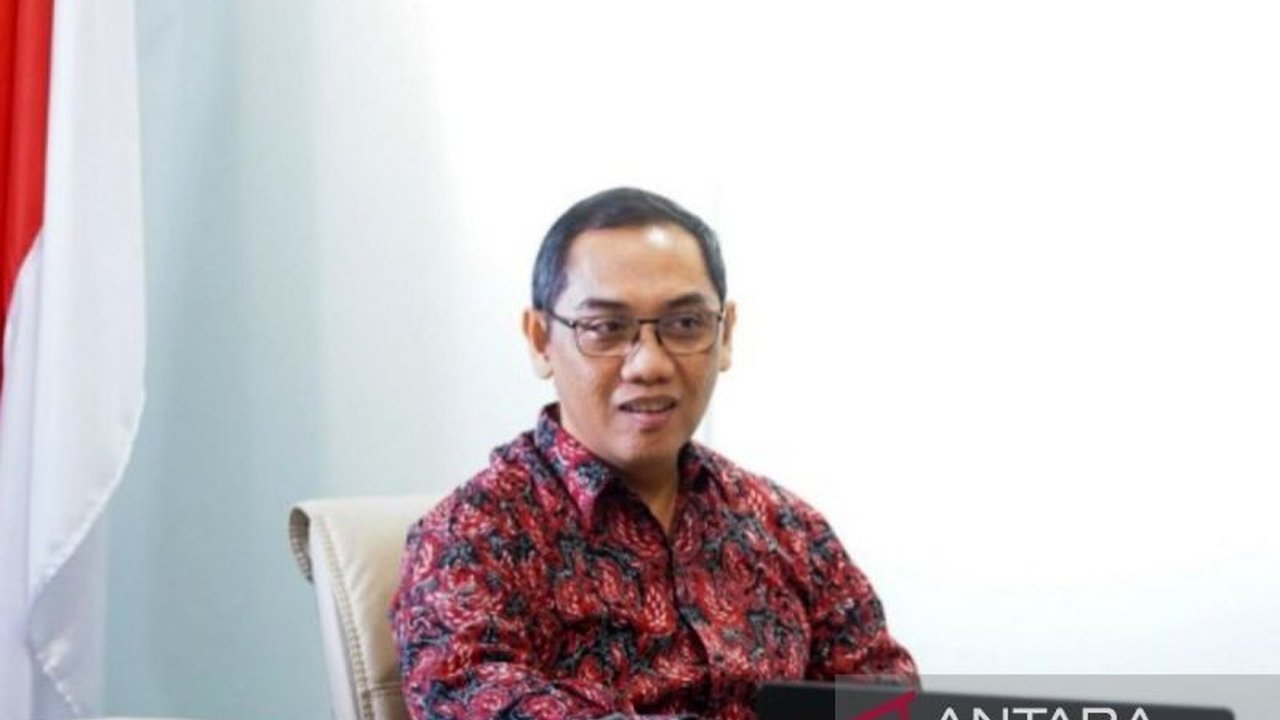 Kemkomdigi melalui Dirjen Pengawasan Ruang Digital menegaskan tidak ada pembatasan akses media sosial saat unjuk rasa. Simak penjelasan lengkapnya!