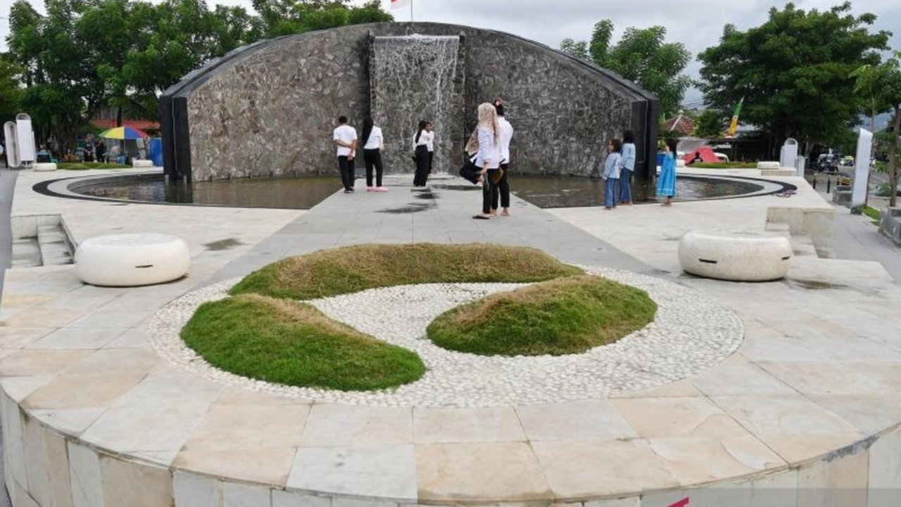 Pendapatan Daerah Kota Palu telah mencapai Rp904,23 miliar hingga Agustus 2025, mendekati setengah dari target APBD. Simak rinciannya dan upaya Pemkot dalam menggenjot penerimaan.