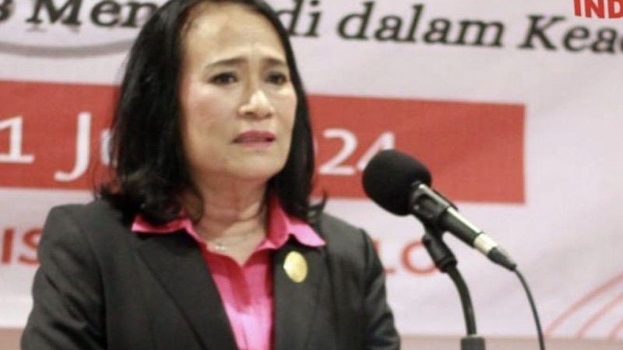 Suara rakyat, atau 'Vox Populi Vox Dei', adalah fondasi demokrasi. Artikel ini mengupas bagaimana gelombang demonstrasi mencerminkan aspirasi publik dan pentingnya negara mendengar suara rakyat untuk menjaga kondusivitas nasional.