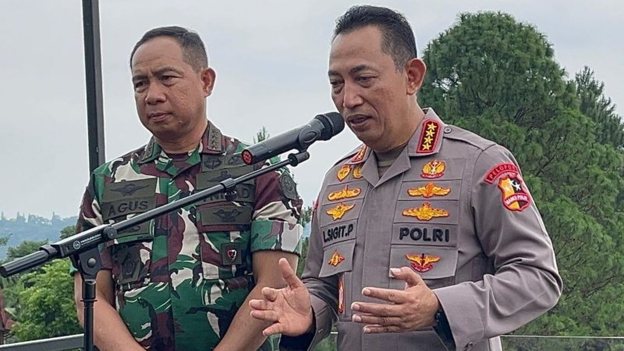 Kapolri Jenderal Listyo Sigit Prabowo memastikan sidang etik sopir ojol yang melibatkan tujuh anggota Polri akan rampung dalam sepekan, menjamin transparansi dan keadilan.