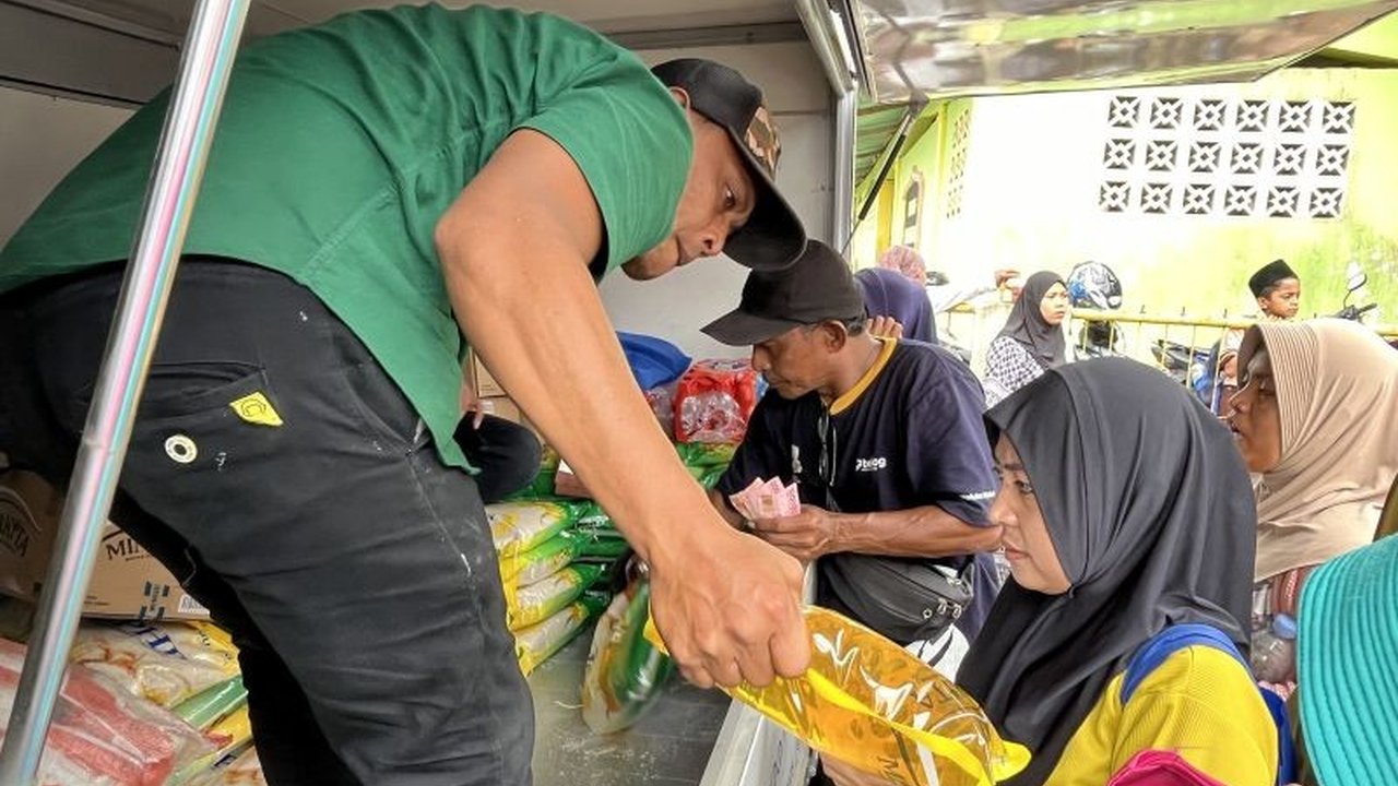 Bulog Maluku menyiapkan 501 ton Beras SPHP Bulog dalam gerakan pangan murah serentak di 48 titik. Bagaimana upaya ini menjaga stabilitas harga pangan?