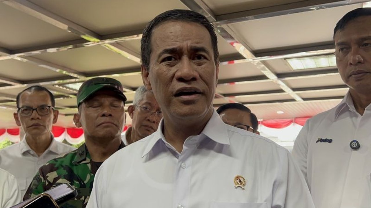 Kabar gembira! Harga Beras Turun signifikan di 32 provinsi setelah pemerintah menggalakkan distribusi SPHP. Cari tahu bagaimana strategi ini juga menjaga kesejahteraan petani.
