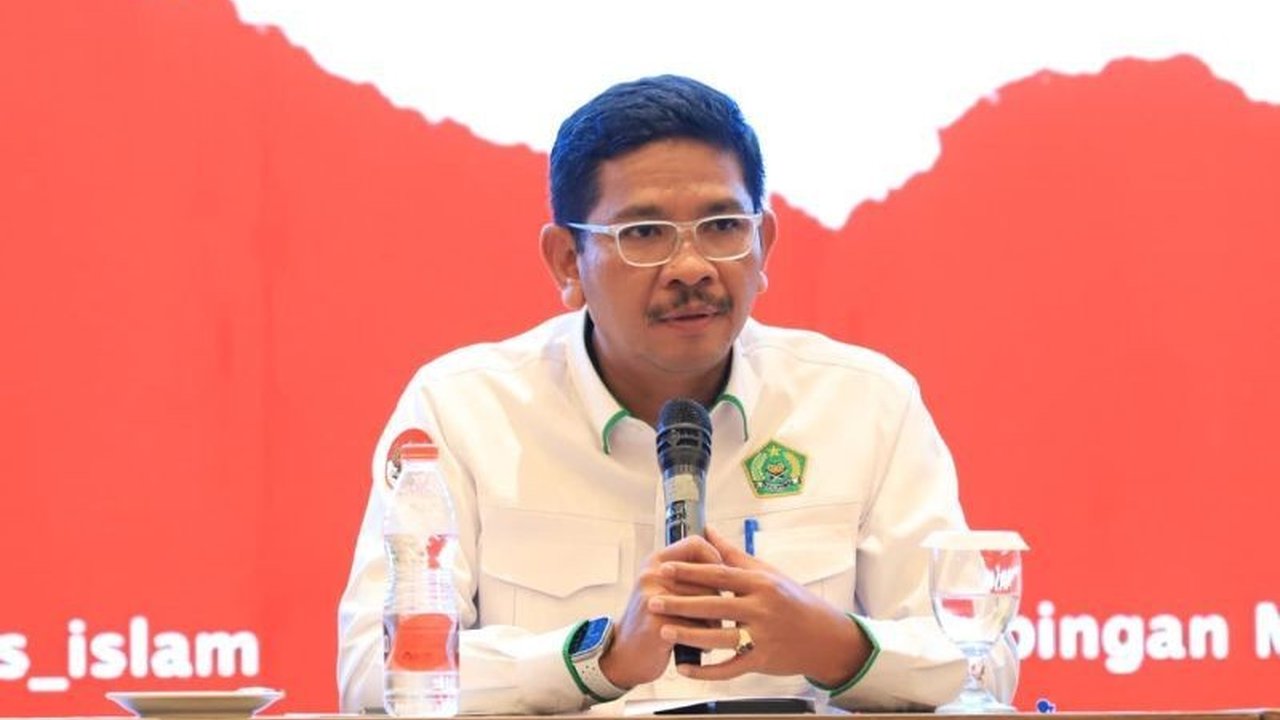 Kementerian Agama (Kemenag) meminta para Penyuluh Agama di seluruh Indonesia untuk aktif memperkuat persatuan dan harmoni sosial. Bagaimana peran krusial mereka?