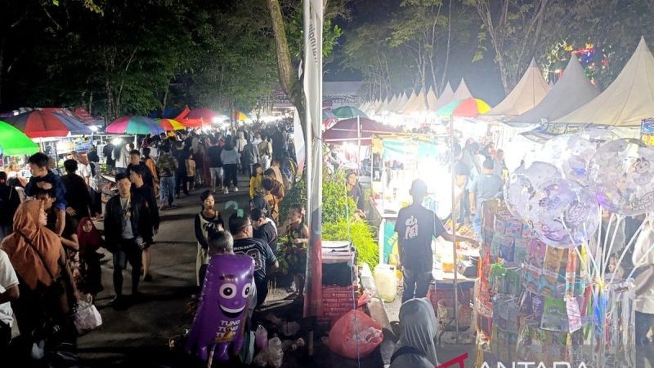 Ajang Sampit Trade Expo 2025 berhasil mencatat perputaran uang fantastis lebih dari Rp5 miliar. Simak bagaimana pameran ini jadi pendorong ekonomi Kotawaringin Timur.