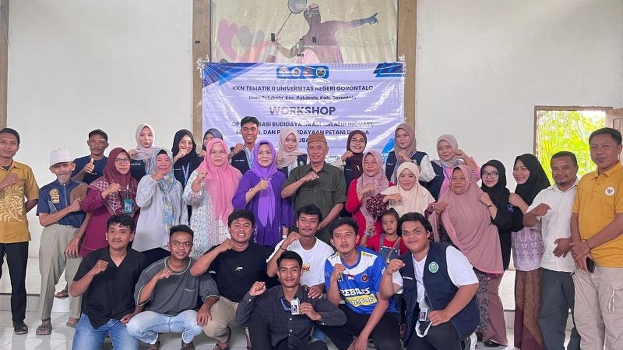 Mahasiswa KKN UNG sukses memperkenalkan budidaya nilam di Desa Pulubala, Gorontalo, membuka peluang ekonomi baru dan bahkan konsep agrowisata yang menjanjikan. Simak potensi lengkapnya!