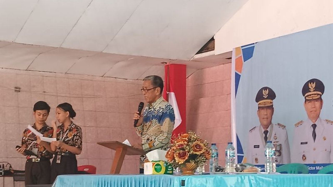 Kepala Disdukcapil Sulawesi Utara menegaskan bahwa bonus demografi Indonesia berada di tangan generasi muda. Ketahui bagaimana peran krusial mereka dalam membentuk masa depan Indonesia Emas 2045.