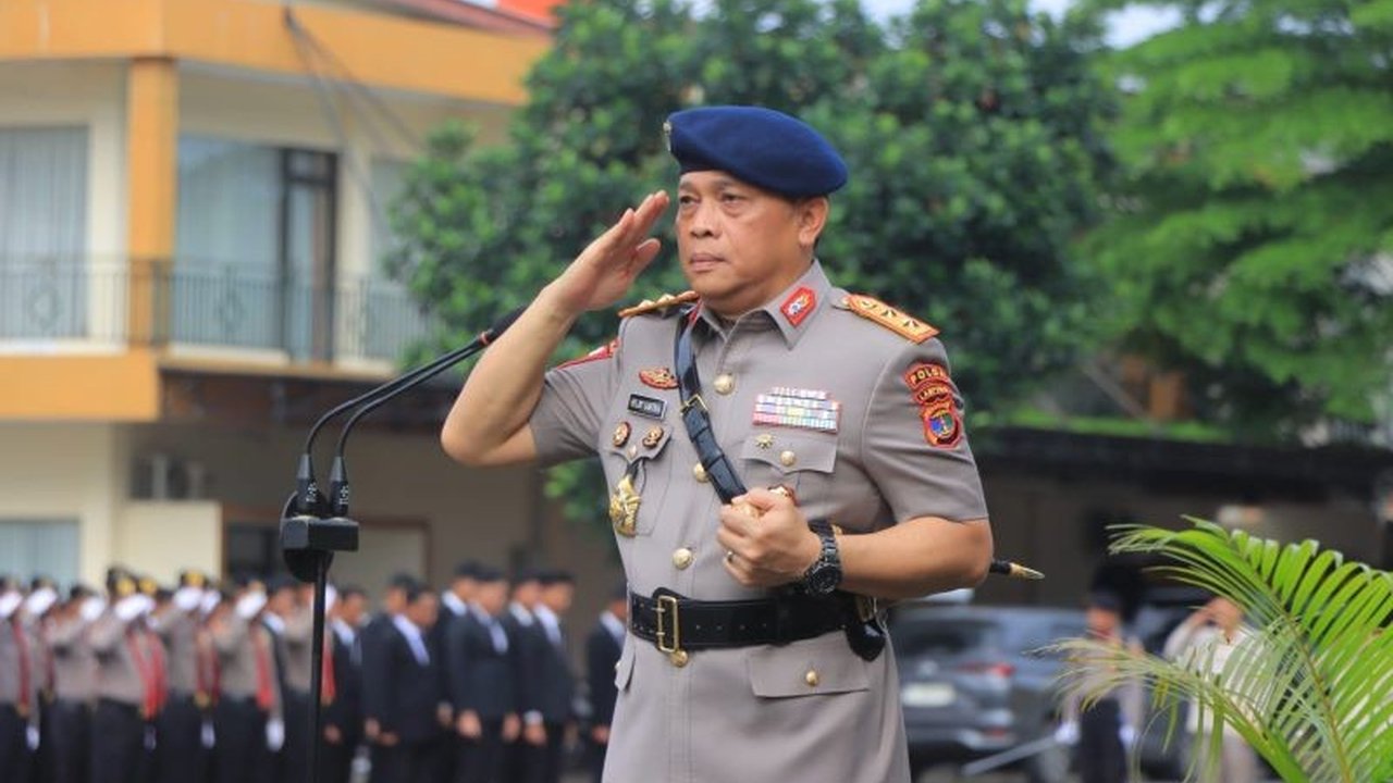 Kapolda Lampung Irjen Pol Helmy Santika menyerukan agar masyarakat menghindari aksi anarkis saat menyampaikan aspirasi. Bagaimana cara menjaga unjuk rasa tetap tertib dan damai?